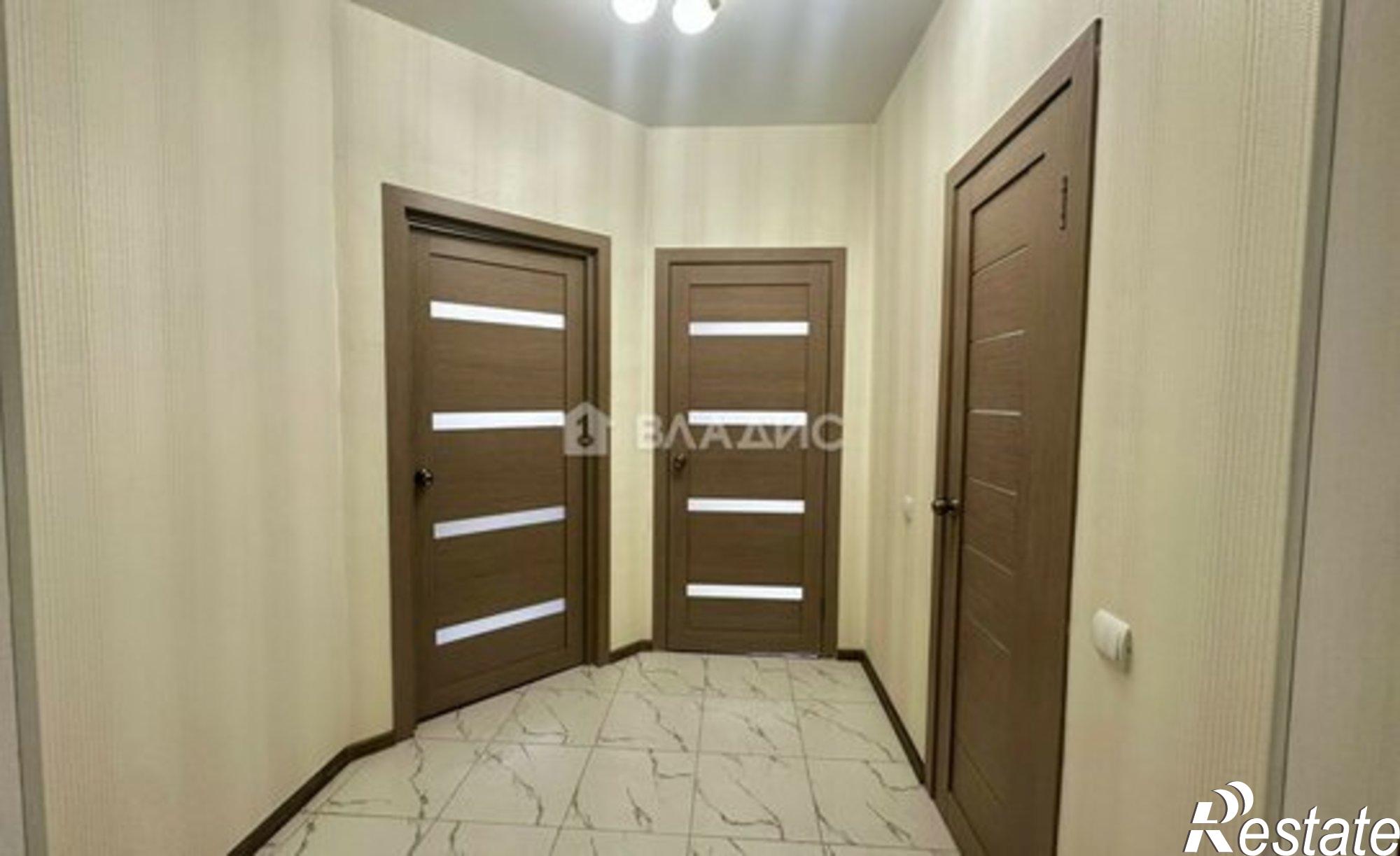 Купить квартиру за 5 000 000 рублей на улица им. Героя Яцкова И.В., 9 к1