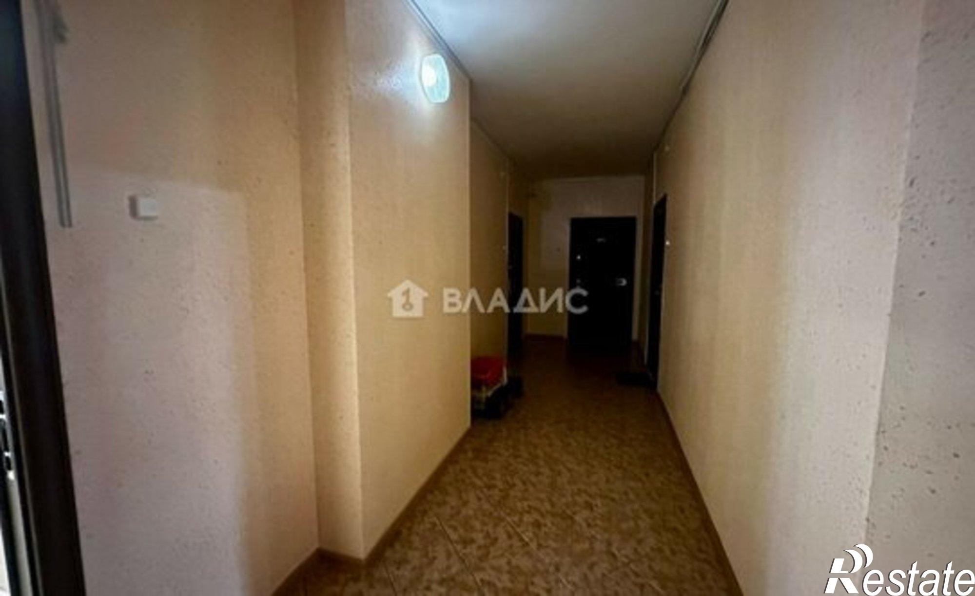 Купить квартиру за 5 000 000 рублей на улица им. Героя Яцкова И.В., 9 к1