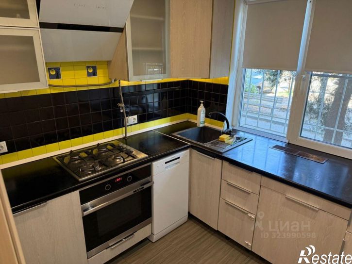 2-комн квартира Брянская улица, 2А,  д. 2А