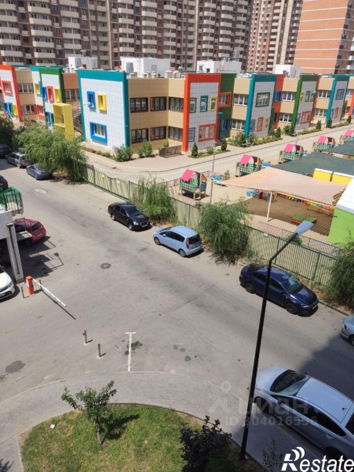 2-комн квартира ул им. Цезаря Куникова, 24 2,  д. 24 2,  к. 2