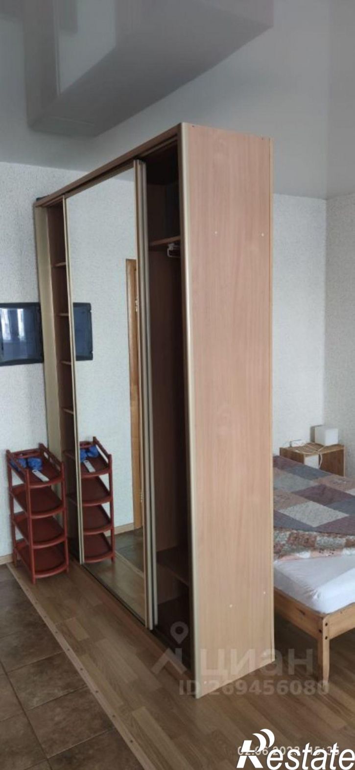 1-комн квартира улица Яна Полуяна, 51/1,  д. 51/1