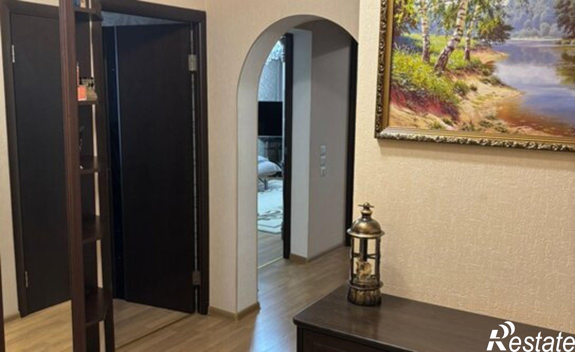 Купить квартиру за 11 200 000 рублей на улица Калинина, 13 к60