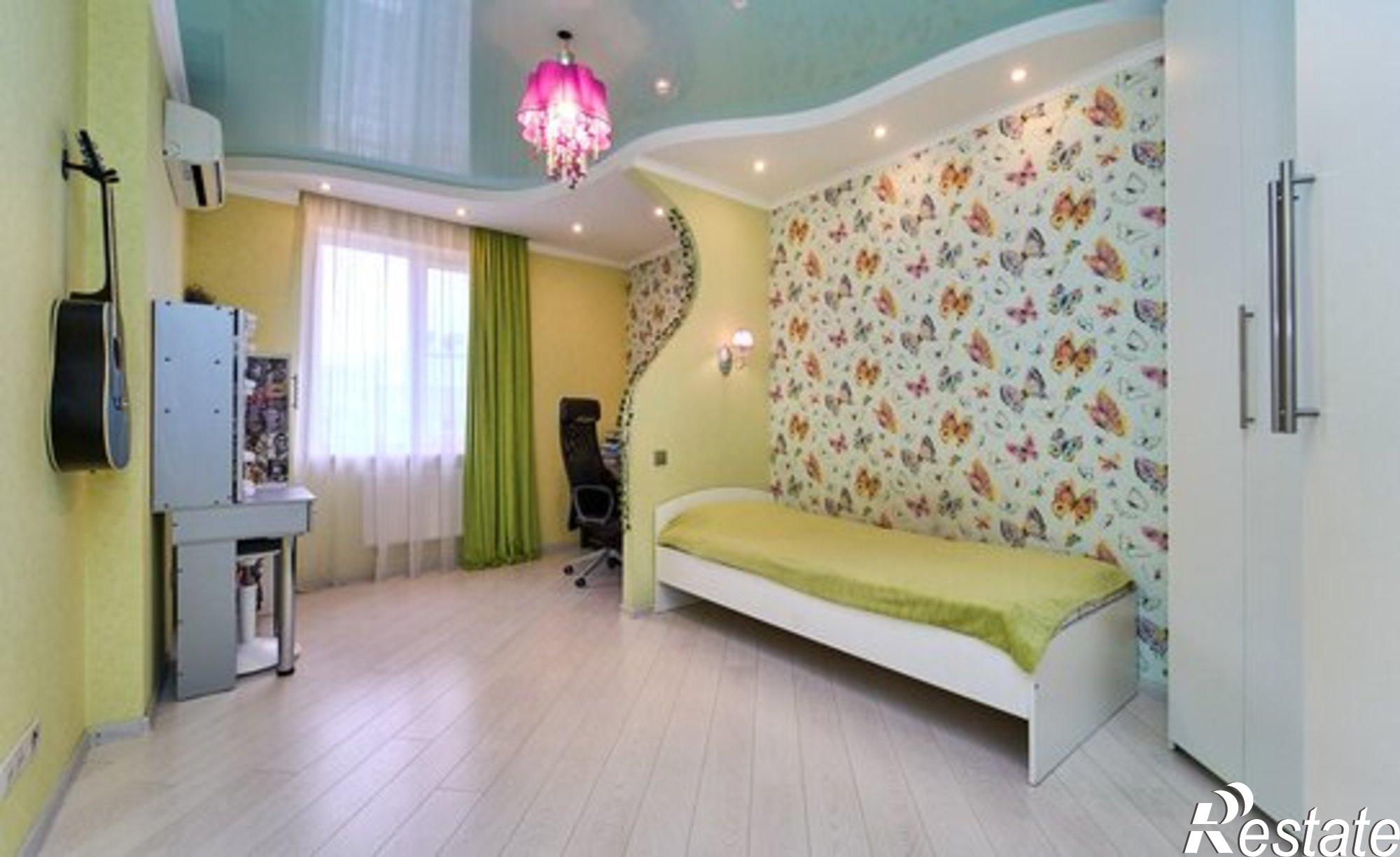 Купить квартиру за 15 900 000 рублей на Российская улица, 72/1 к2