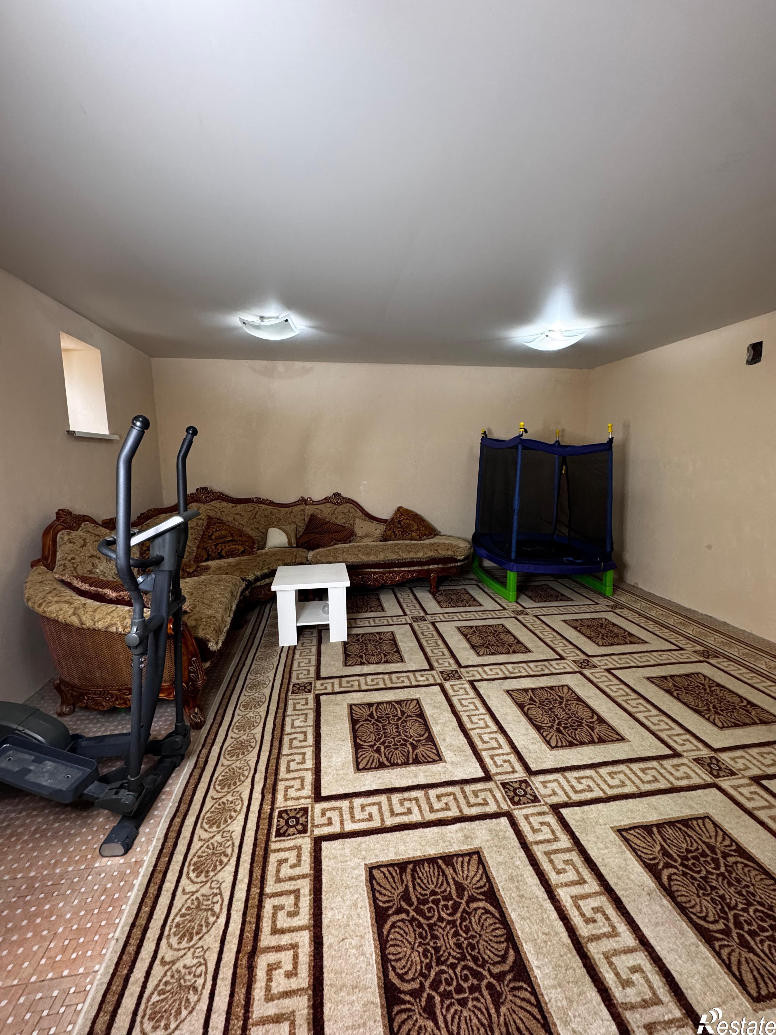 Купить квартиру за 8 500 000 рублей на Есаульская , 58/1