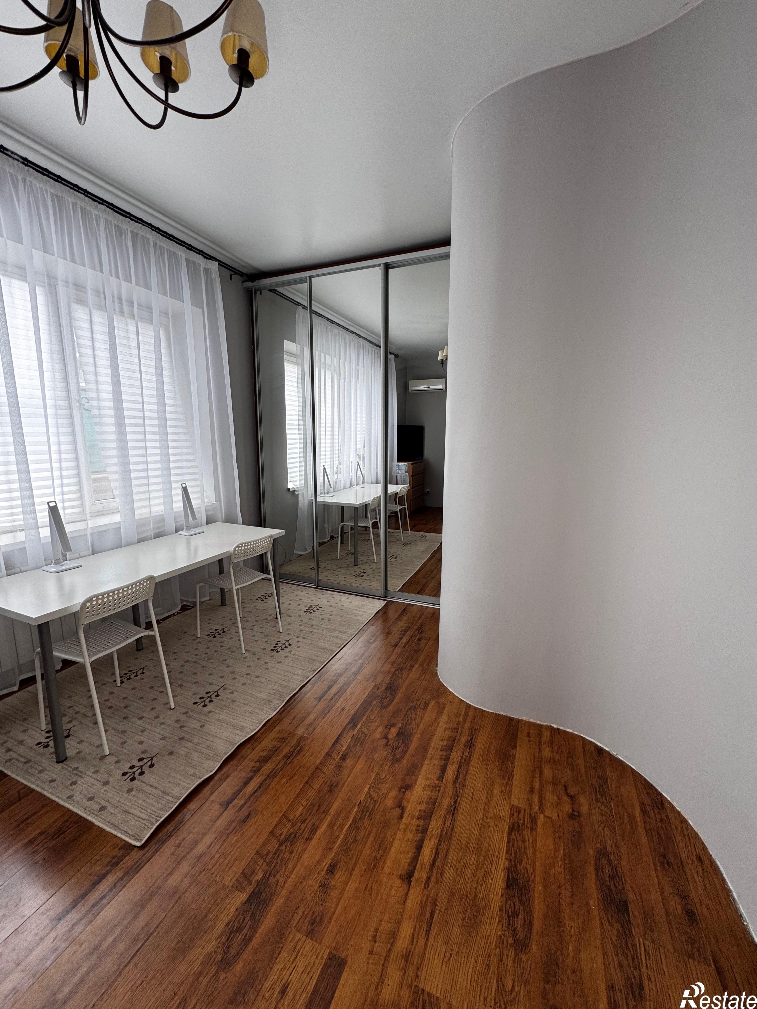 Купить квартиру за 8 500 000 рублей на Есаульская , 58/1