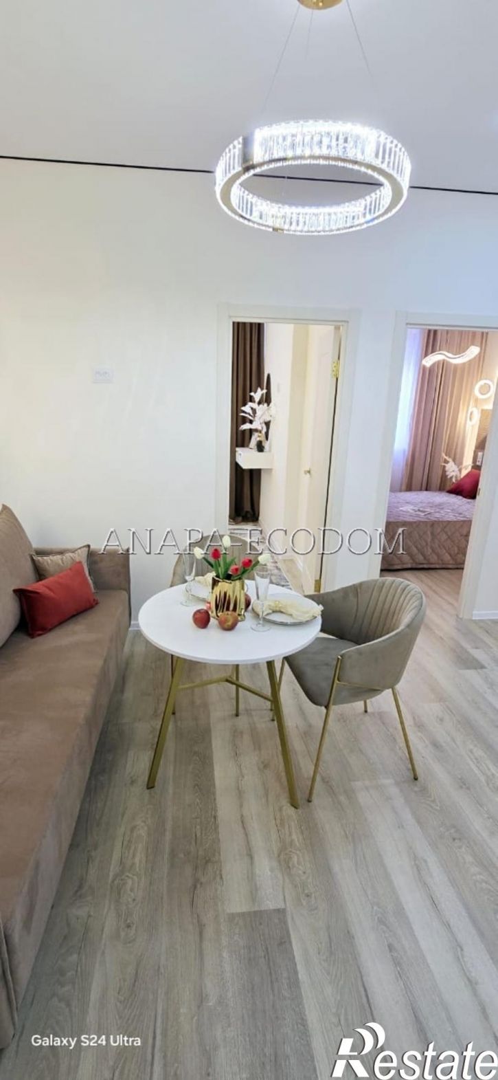 2-комн квартира Российская улица, д.267к4