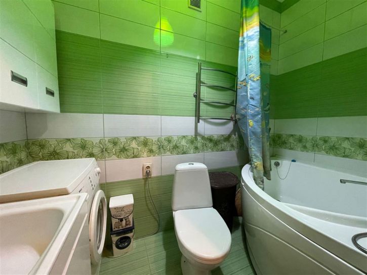 1-комн квартира ул им. Сергея Есенина, д. 82/1