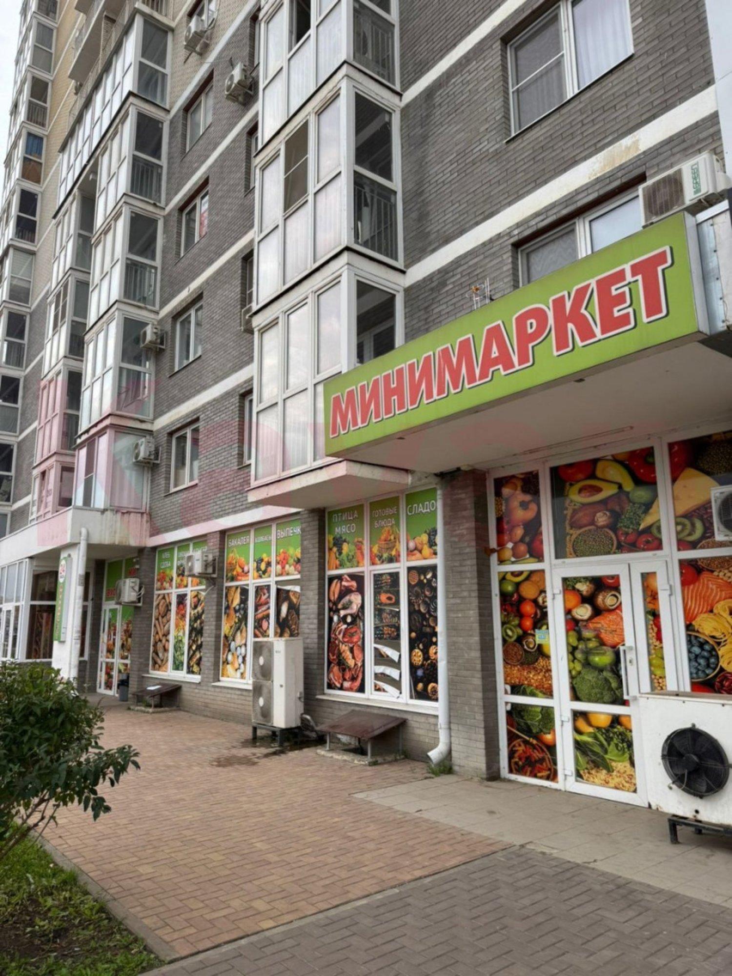 Сдать торговое помещение за 226 800 рублей на Западный Обход ул.