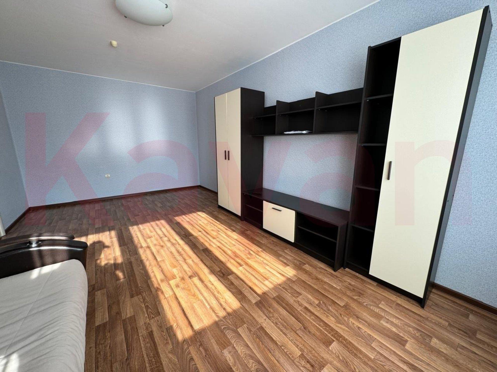 Сдать квартиру за 18 000 рублей на им. Генерала Трошева Г.Н. ул.