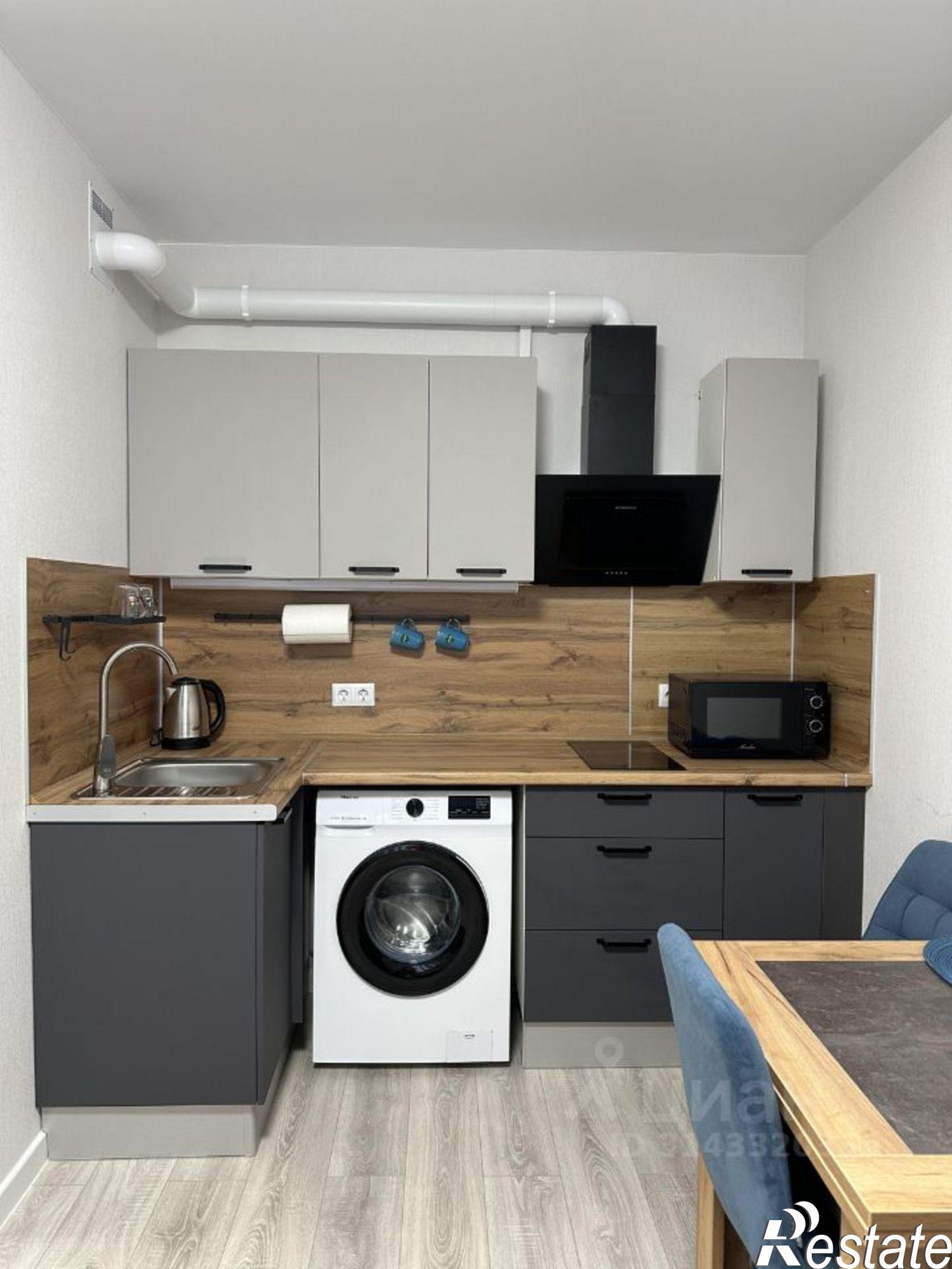 Сдать квартиру за 26 000 рублей на улица Скандинавская, 1 к9