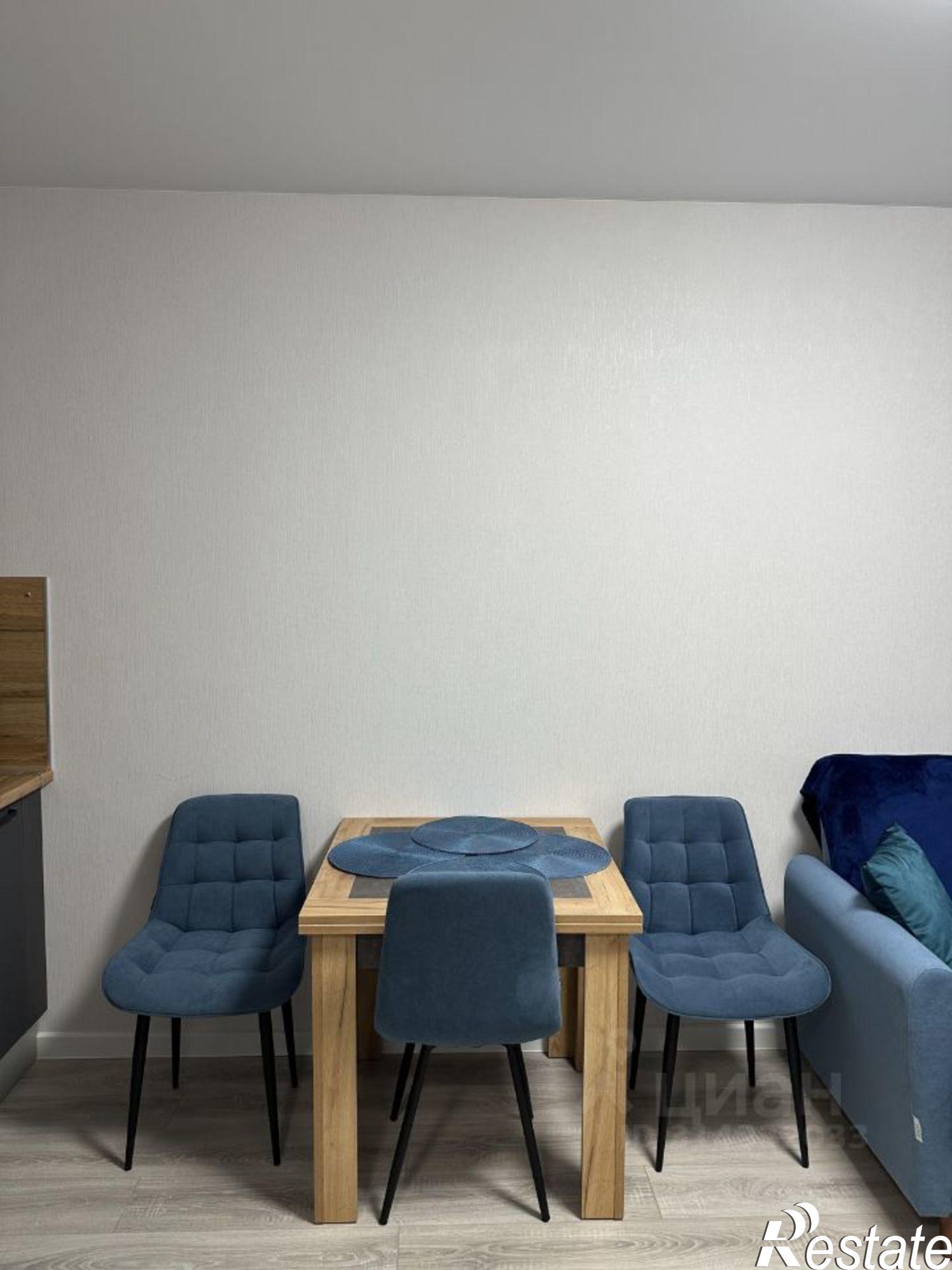 Сдать квартиру за 26 000 рублей на улица Скандинавская, 1 к9