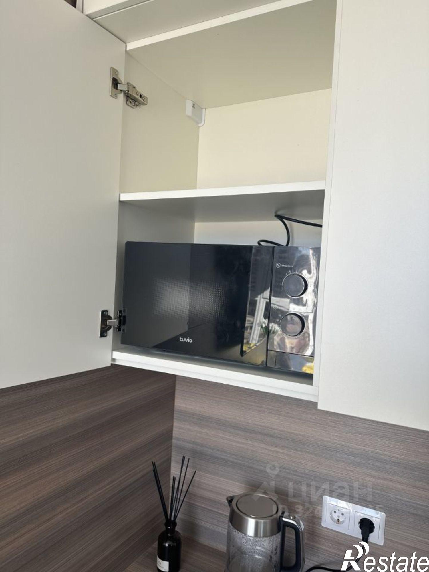 Сдать квартиру за 45 000 рублей на улица имени Константина Гондаря, 98 к1