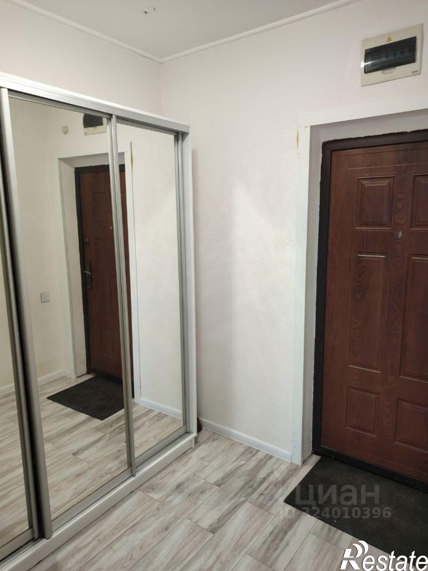 Сдать квартиру за 23 100 рублей на ул Венецианская, 8