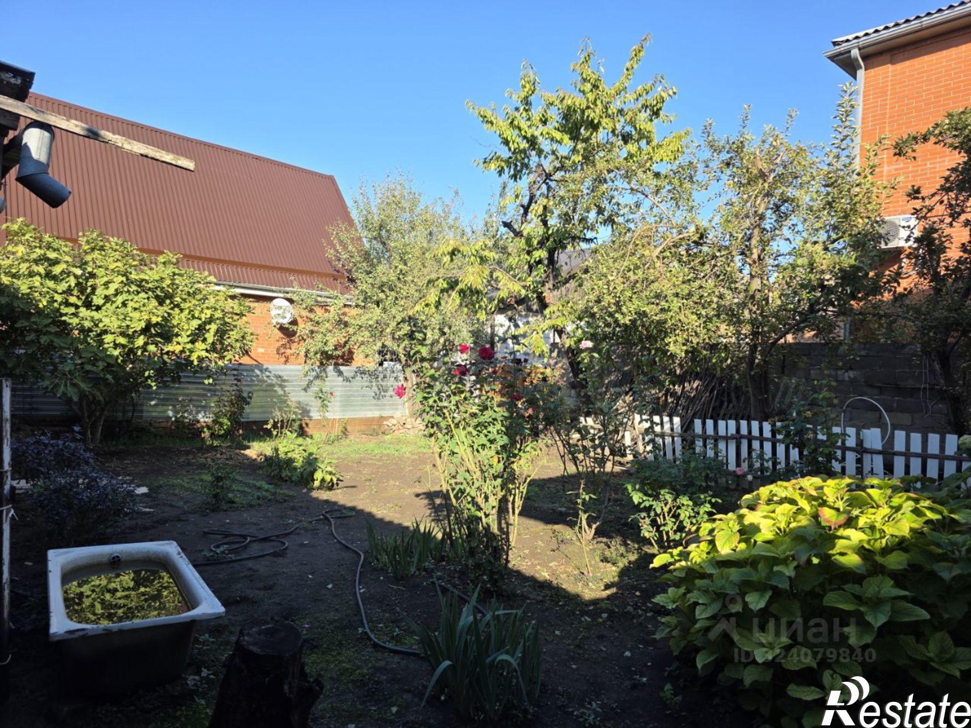 Купить дачу, дом, коттедж за 21 000 000 рублей на ул Путевая, 69