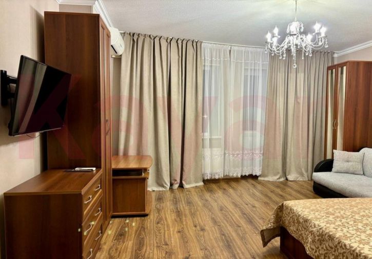 1-комн квартира Чекистов проспект