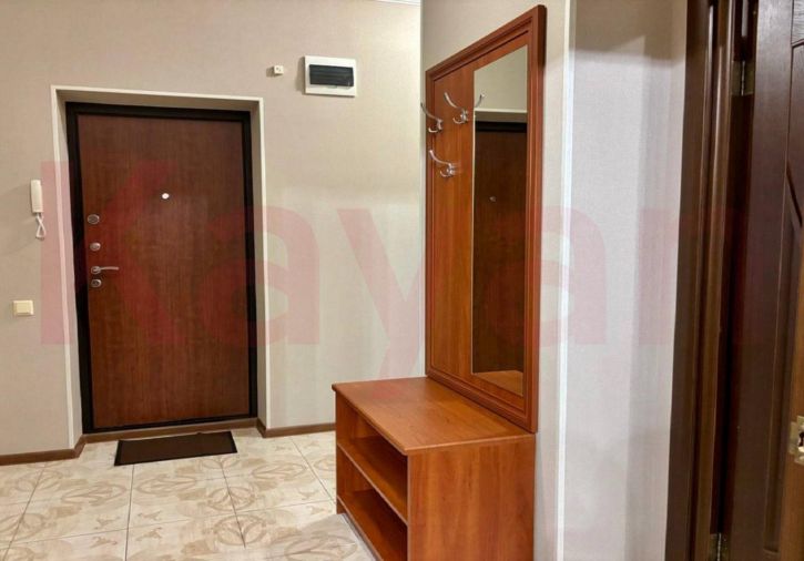 1-комн квартира Чекистов проспект