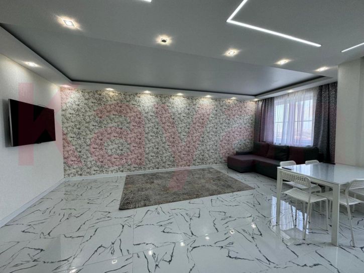 2-комн квартира Бородинская ул.