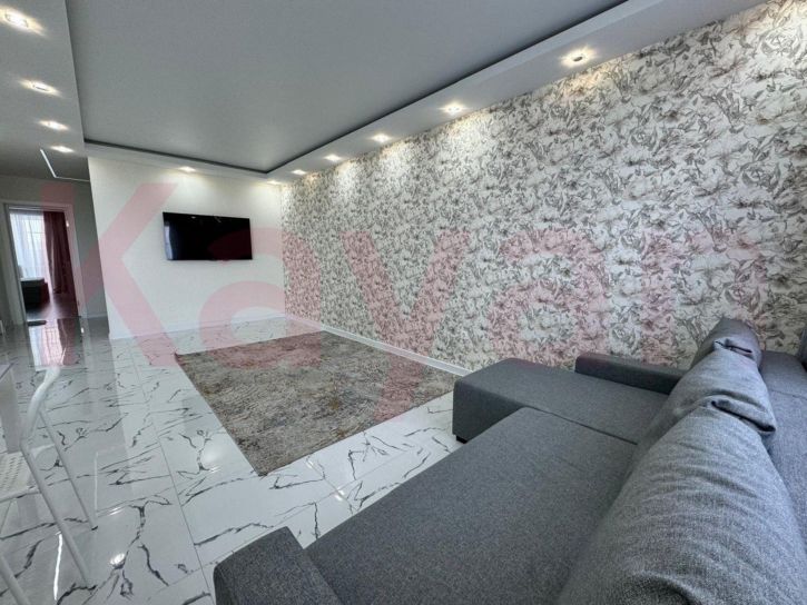 2-комн квартира Бородинская ул.