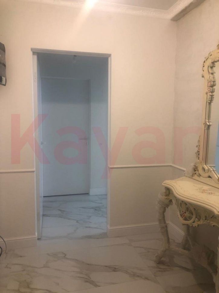 4-комн квартира им. Тюляева ул.