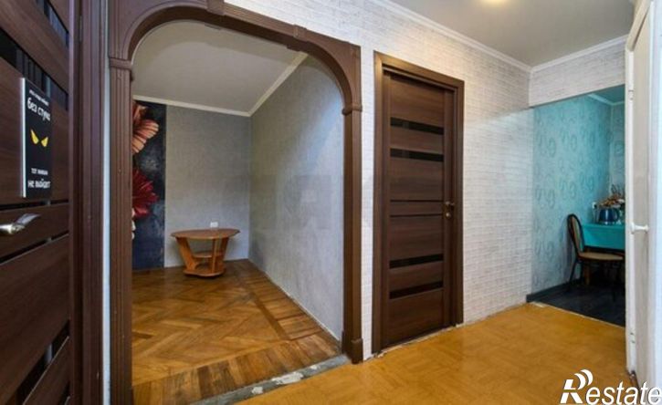 3-комн квартира улица Благоева, 18,  д. 18