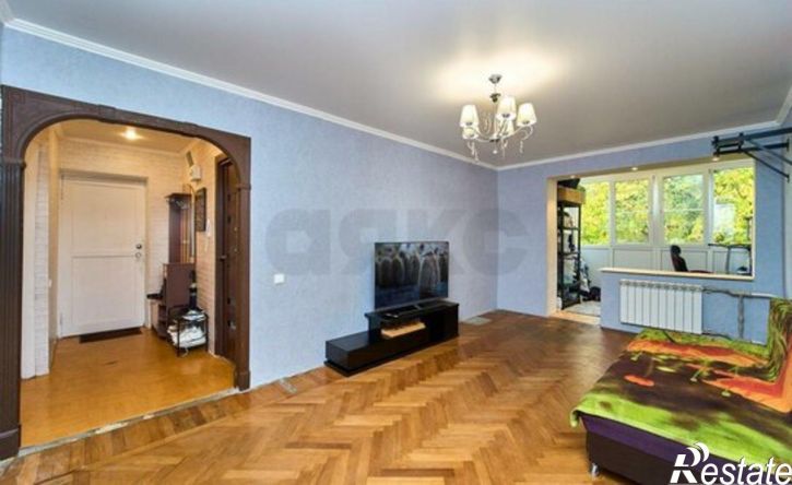 3-комн квартира улица Благоева, 18,  д. 18