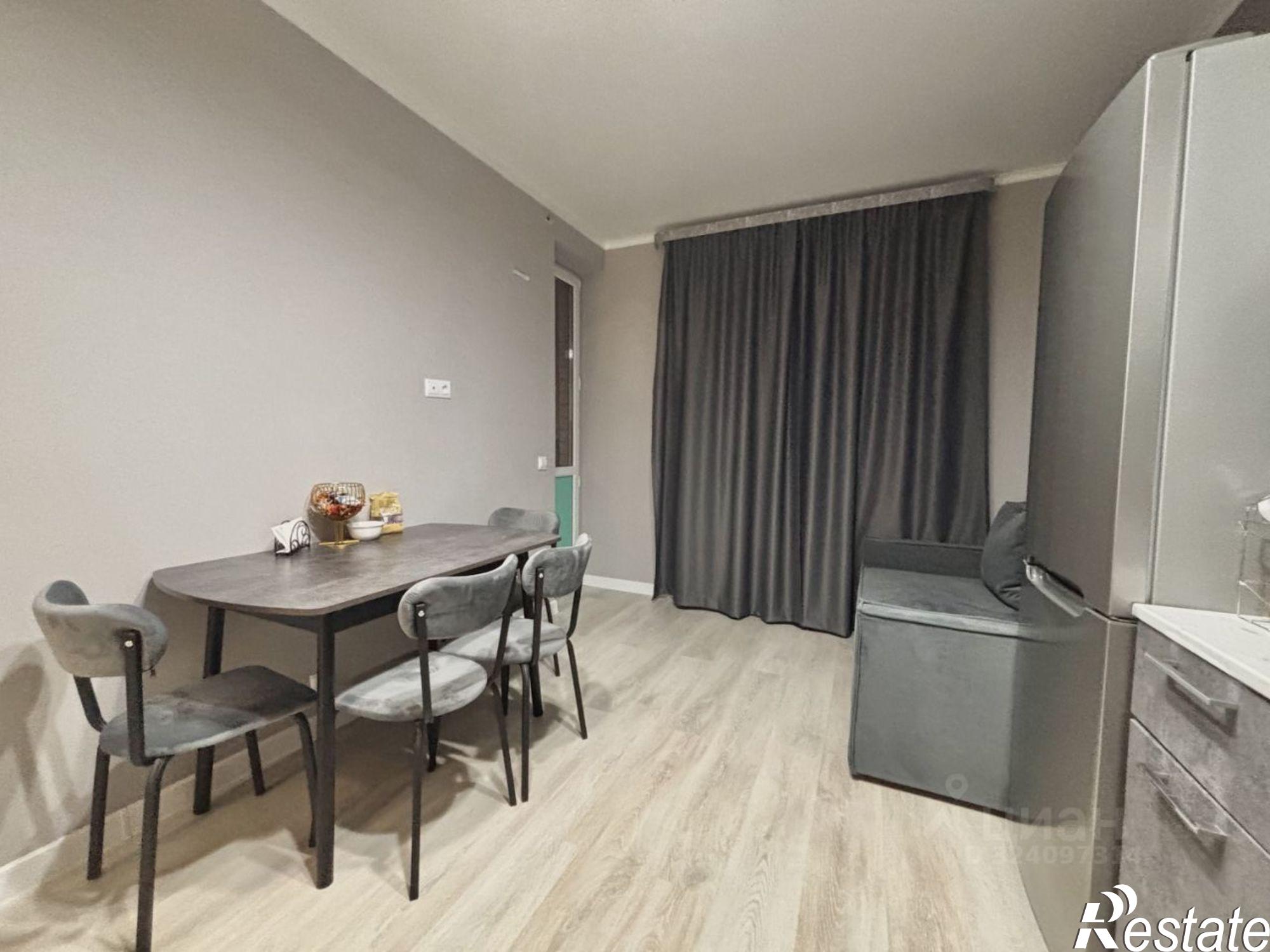 Сдать квартиру за 30 000 рублей на улица имени Константина Гондаря, 98