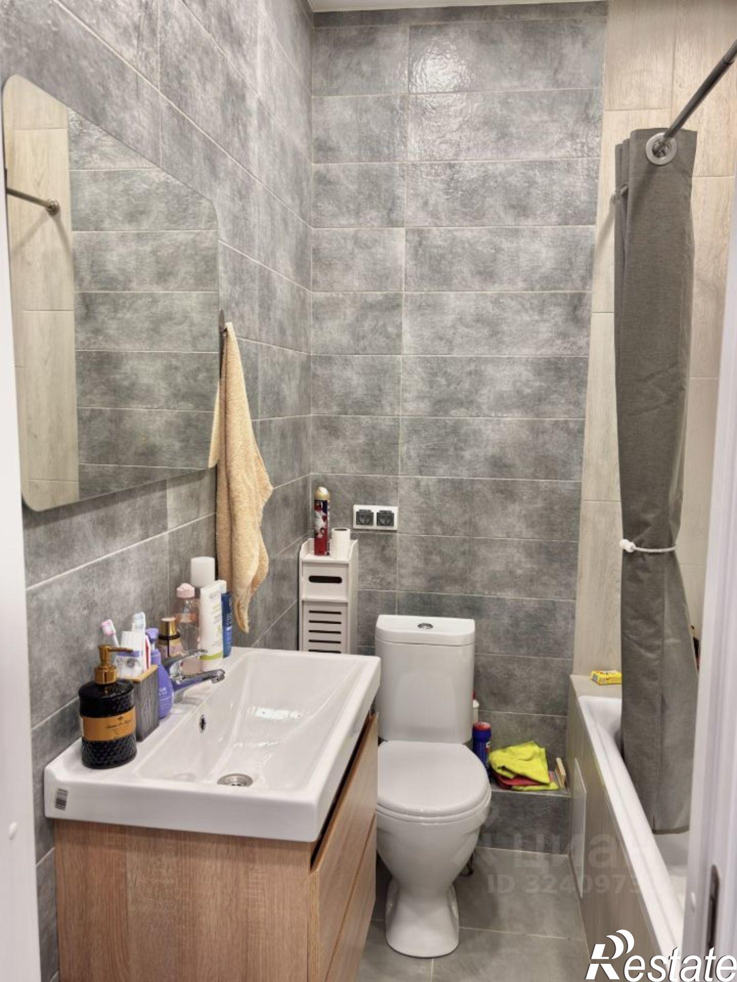 Сдать квартиру за 30 000 рублей на улица имени Константина Гондаря, 98