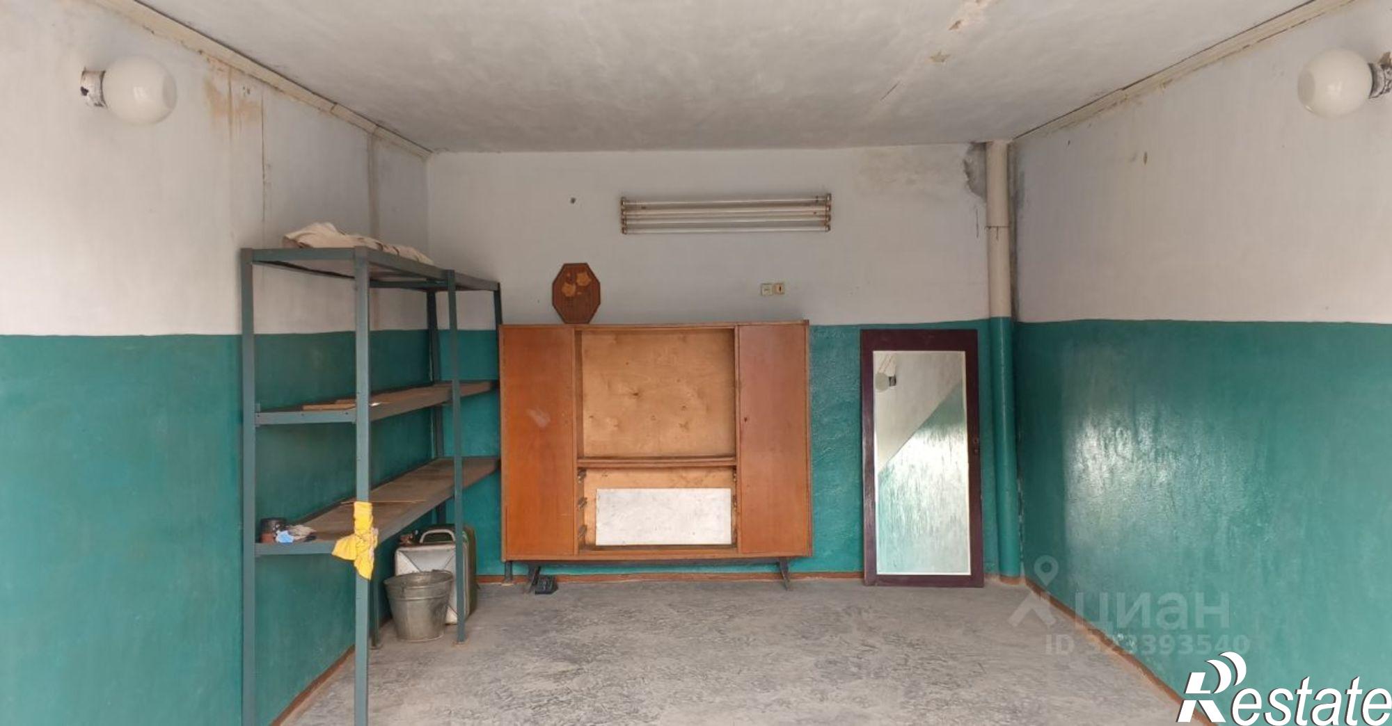 Купить гараж, место в паркинге за 1 369 200 рублей на ул им. Лусиняна, 13