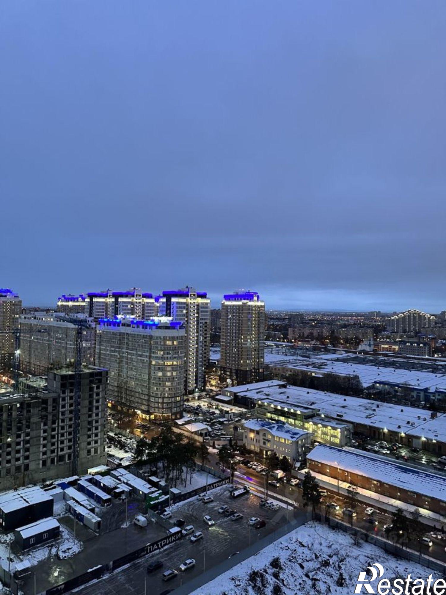 Сдать квартиру за 40 000 рублей на ул Старокубанская, 124