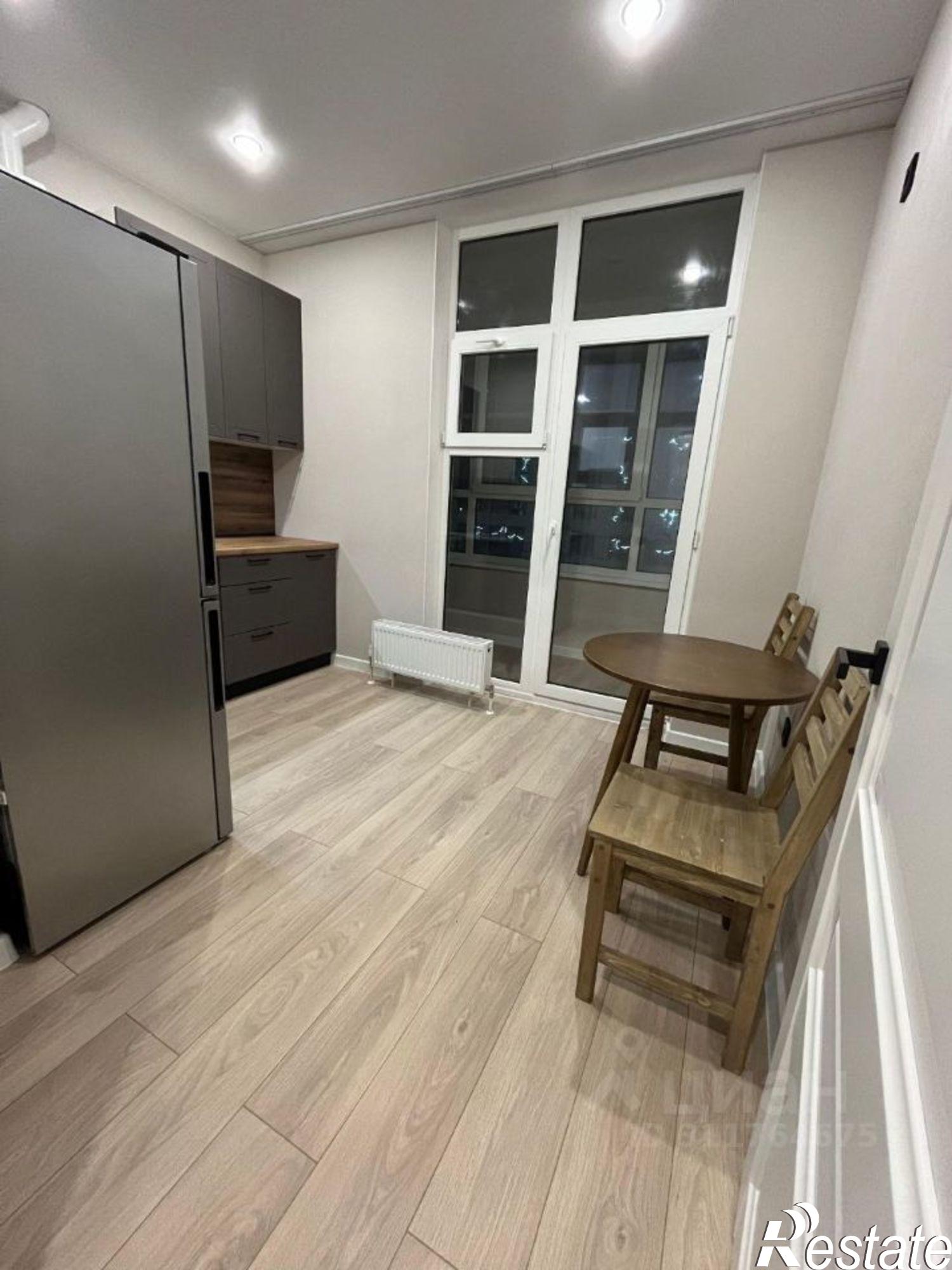 Сдать квартиру за 28 000 рублей на ул Наставников, 14