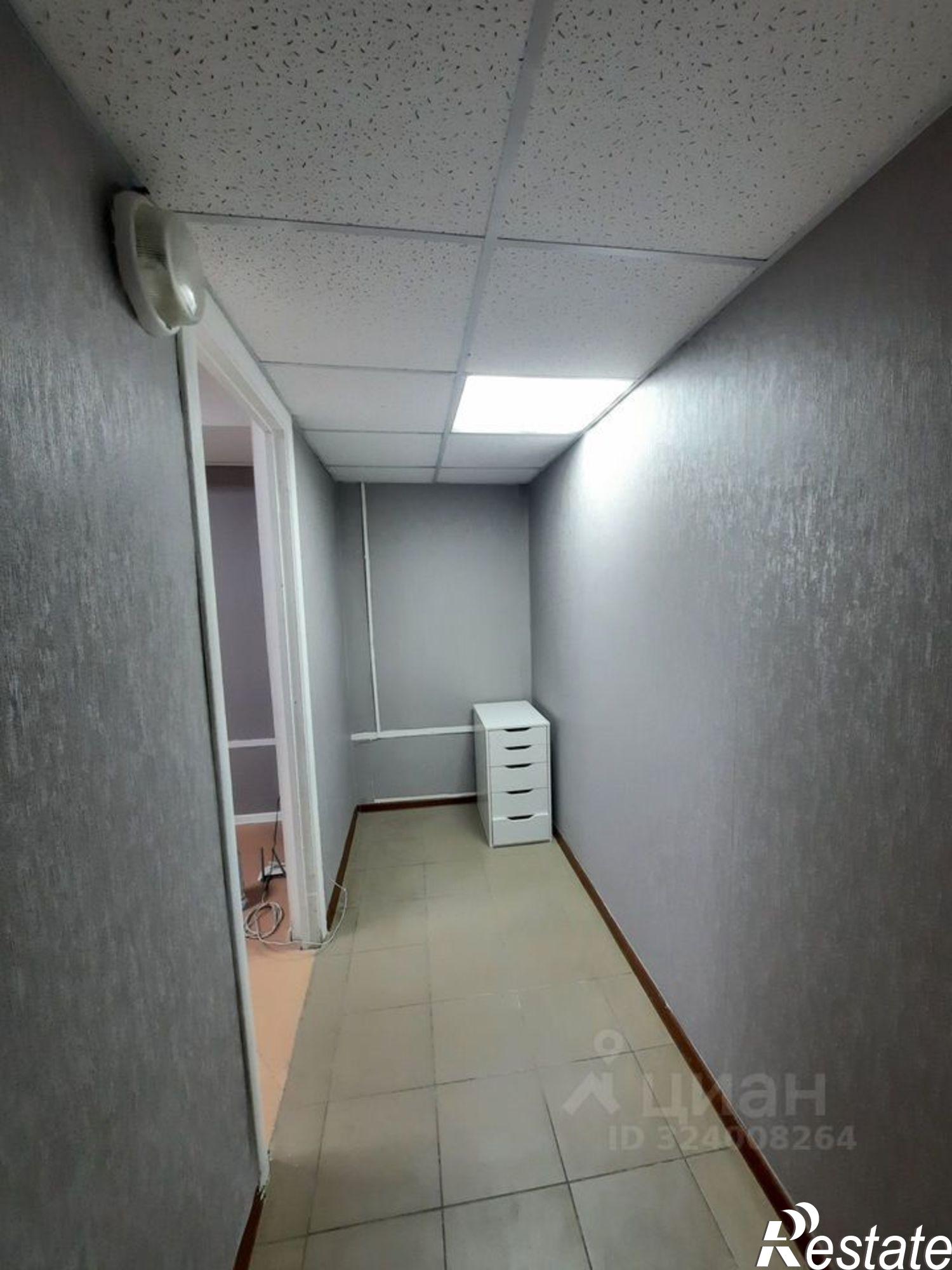 Сдать офис, помещение под офис за 15 001 рублей на ул им. Героя Яцкова И.В., 20