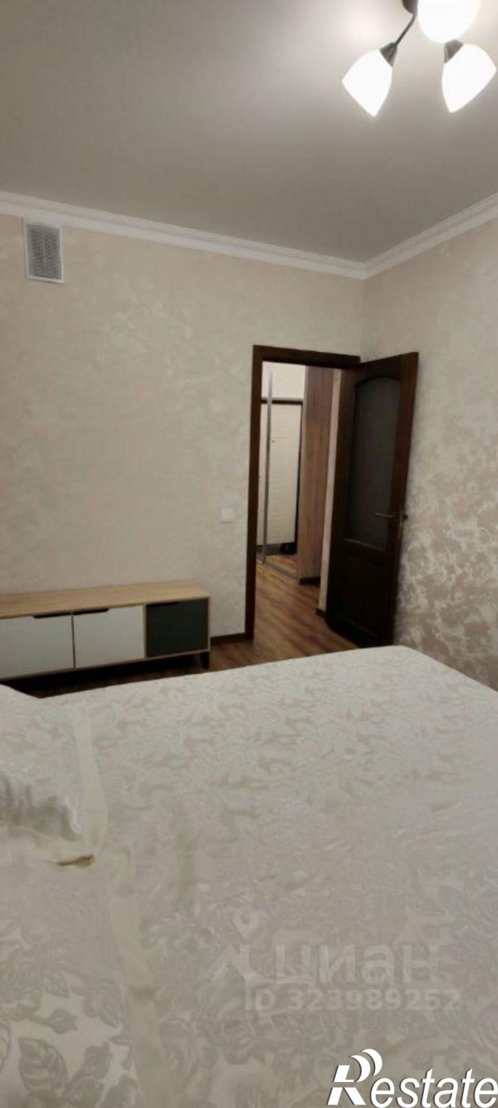 2-комн квартира улица Евгении Жигуленко, 25 к3,  д. 25 к3