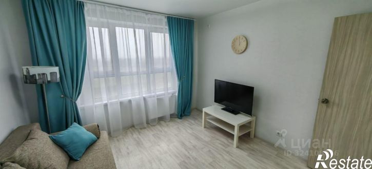 2-комн квартира ул им. генерал-лейтенанта Александра Сапрунова, 42,  д. 42