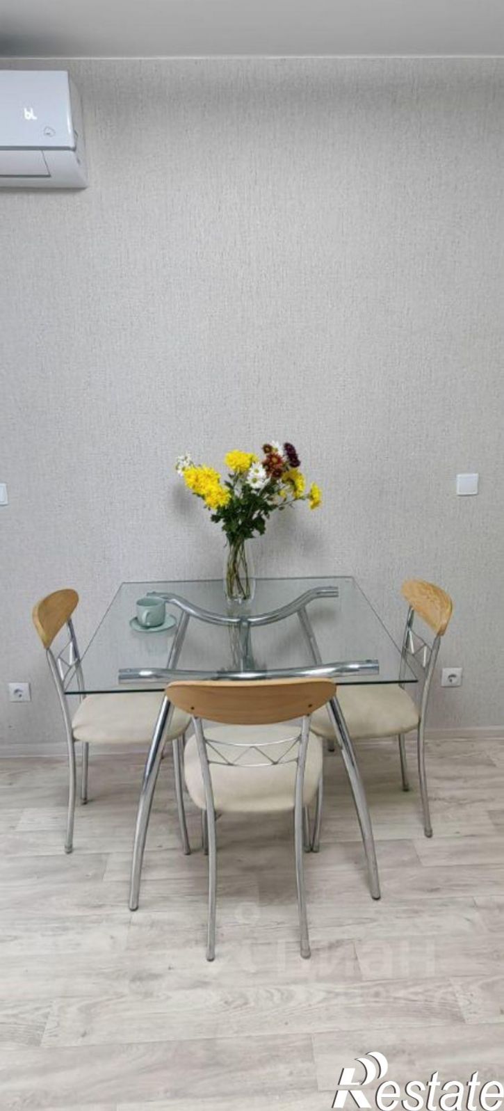 2-комн квартира ул им. генерал-лейтенанта Александра Сапрунова, 42,  д. 42