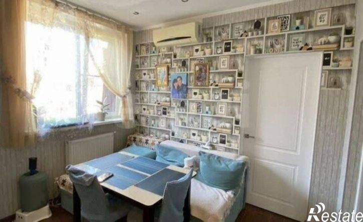 2-комн квартира ул им. Сергея Есенина, 84,  д. 84