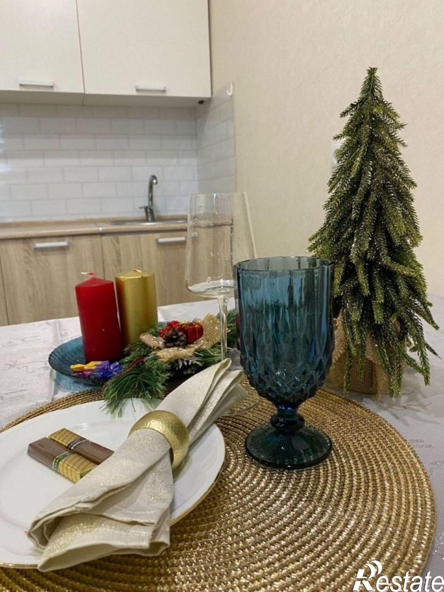 Сдать квартиру за 25 000 рублей на улица Красных Партизан, 1/4 к7