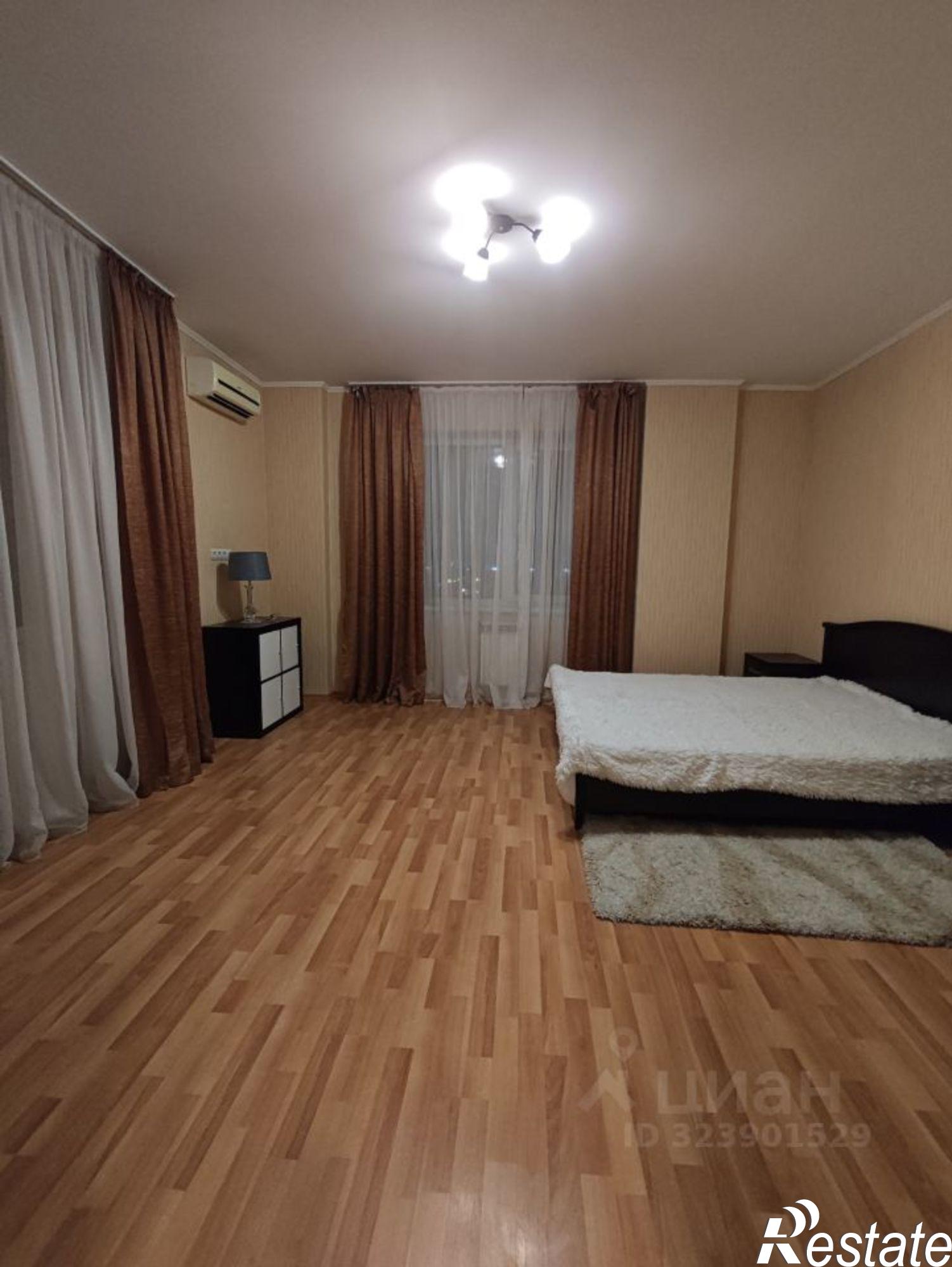 Сдать квартиру за 28 000 рублей на улица Передерия, 64