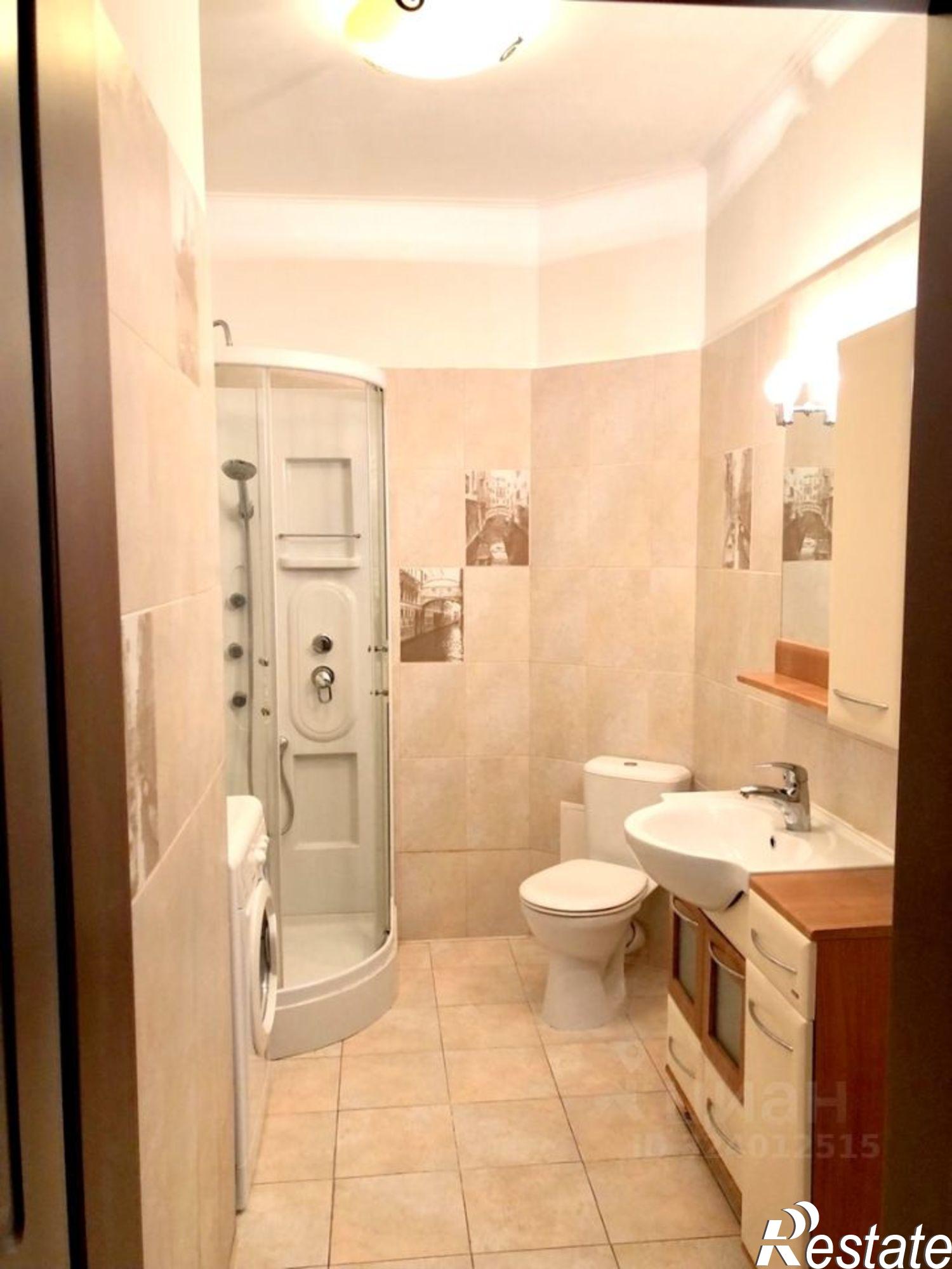 Сдать квартиру за 53 000 рублей на Красная улица, 21