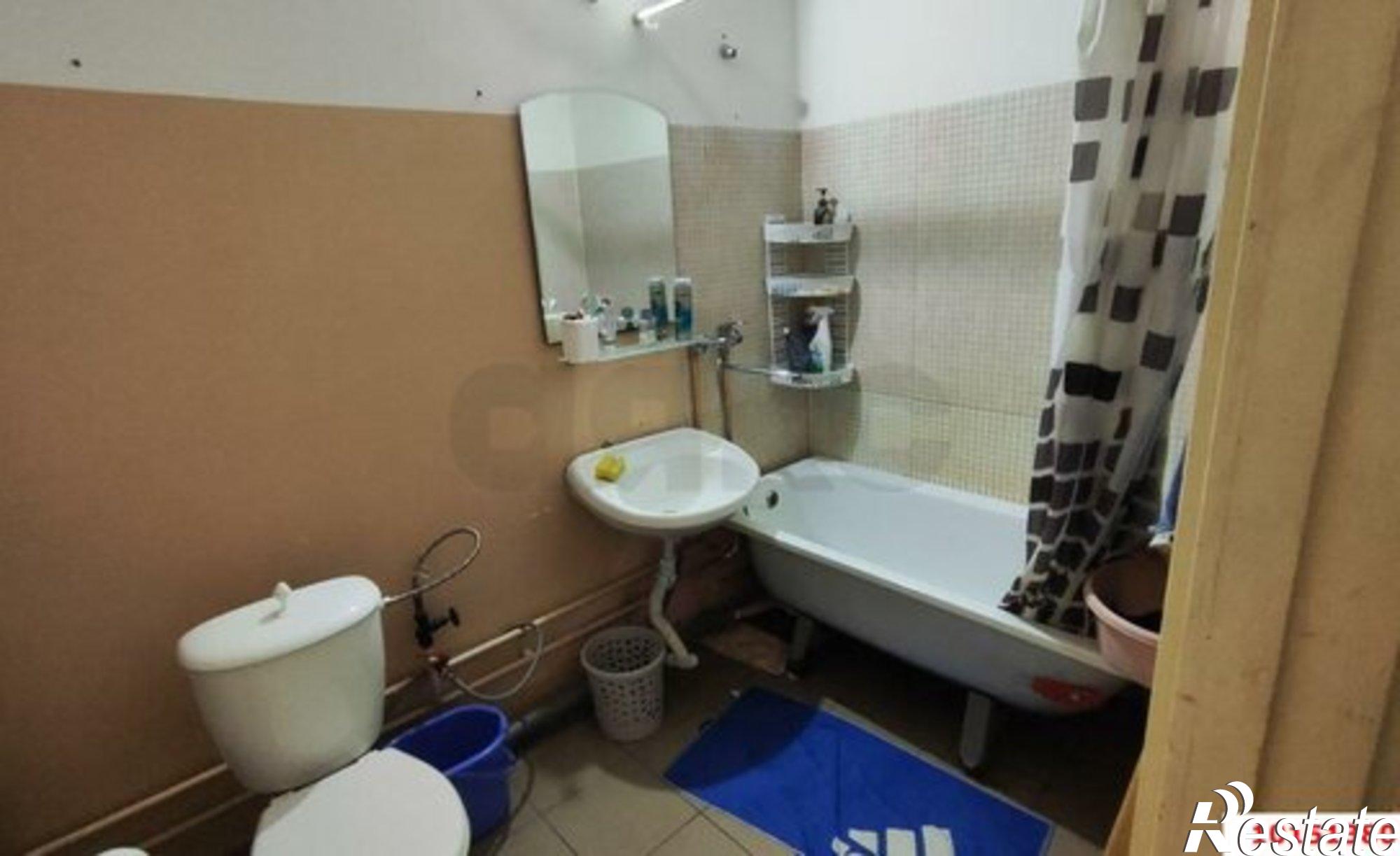 Купить квартиру за 5 500 000 рублей на проезд Репина, 42