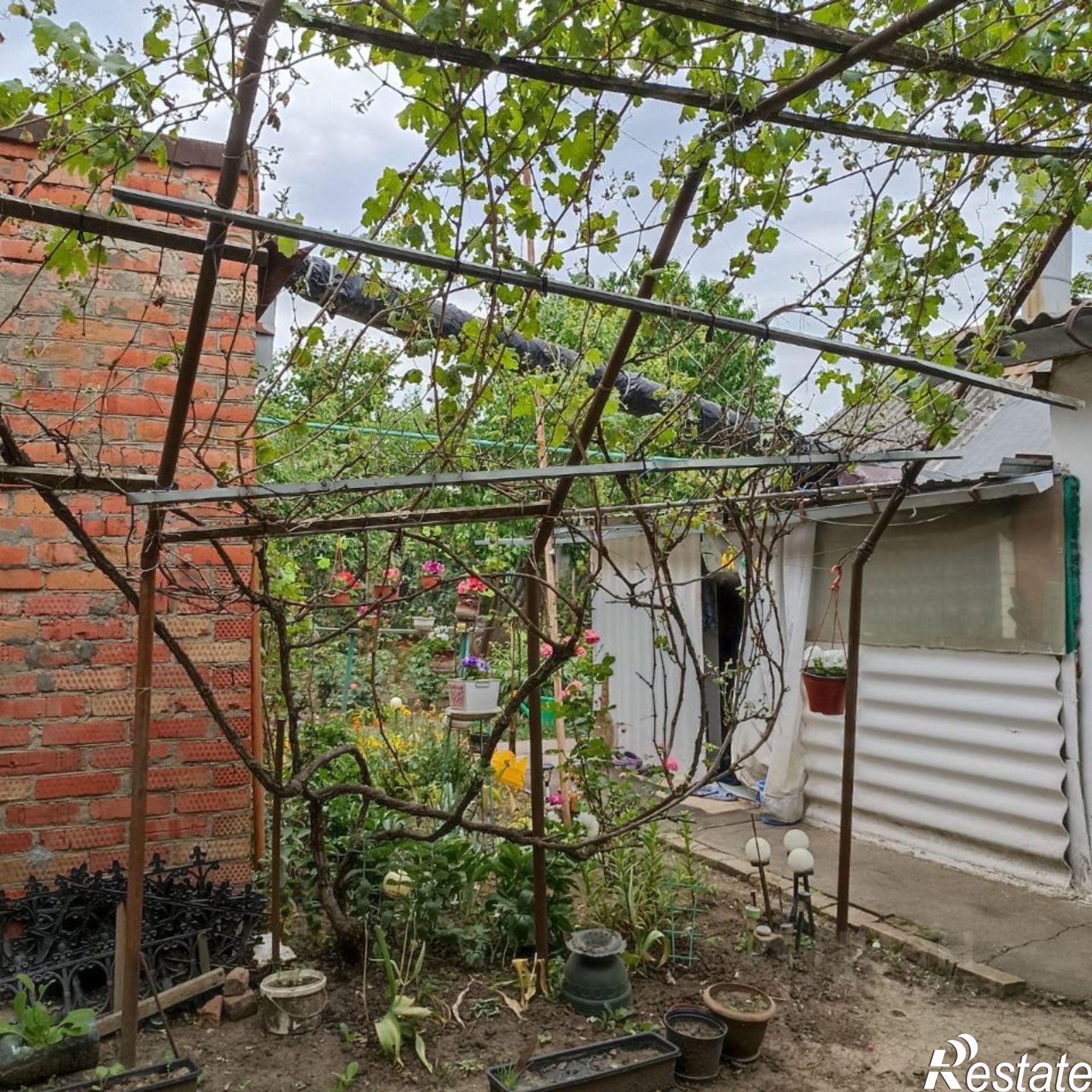 Купить землю, земельный участок за 18 500 000 рублей на ул им. Толбухина, 67