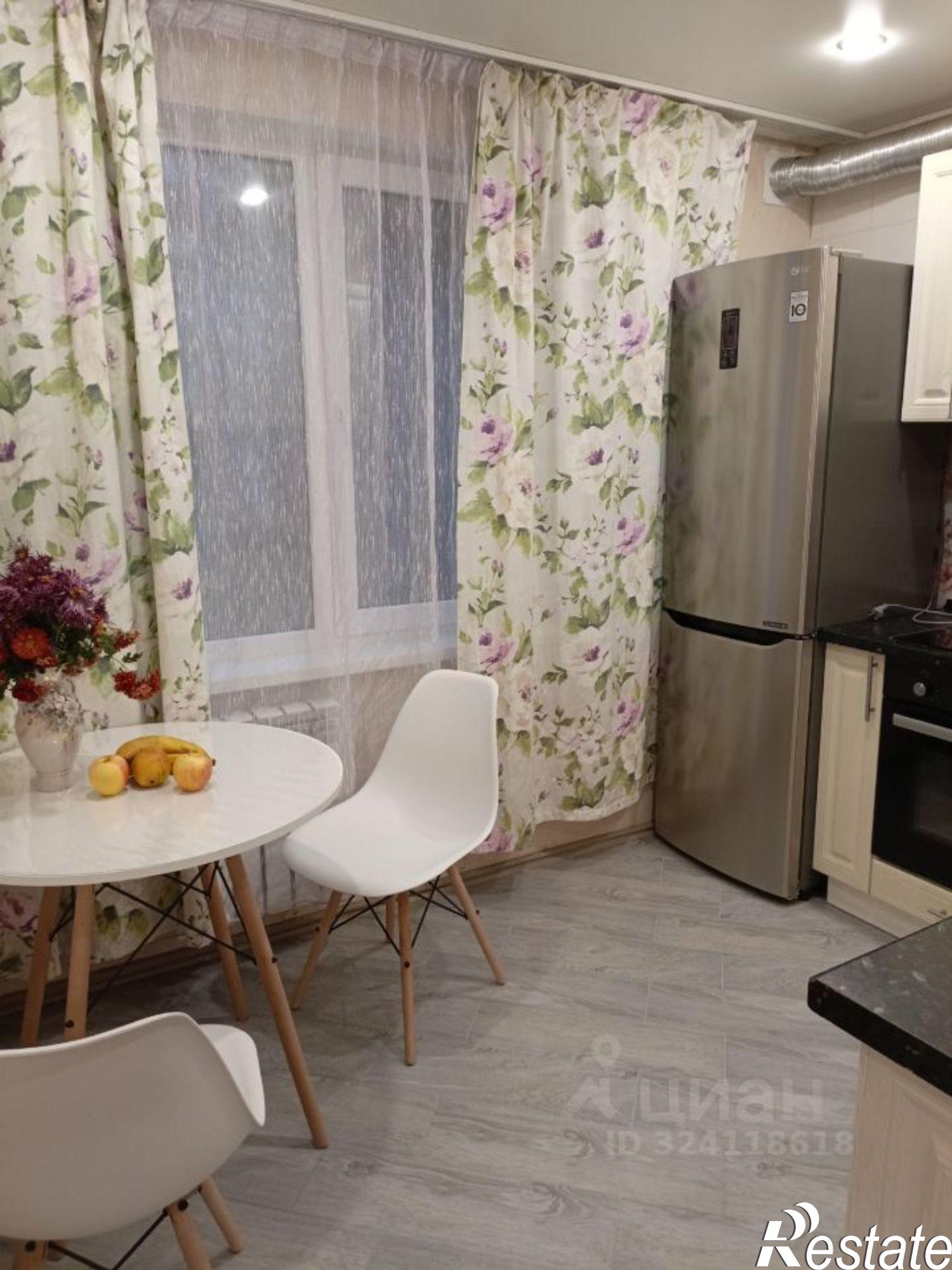 Сдать квартиру за 36 000 рублей на Сормовская улица, 104