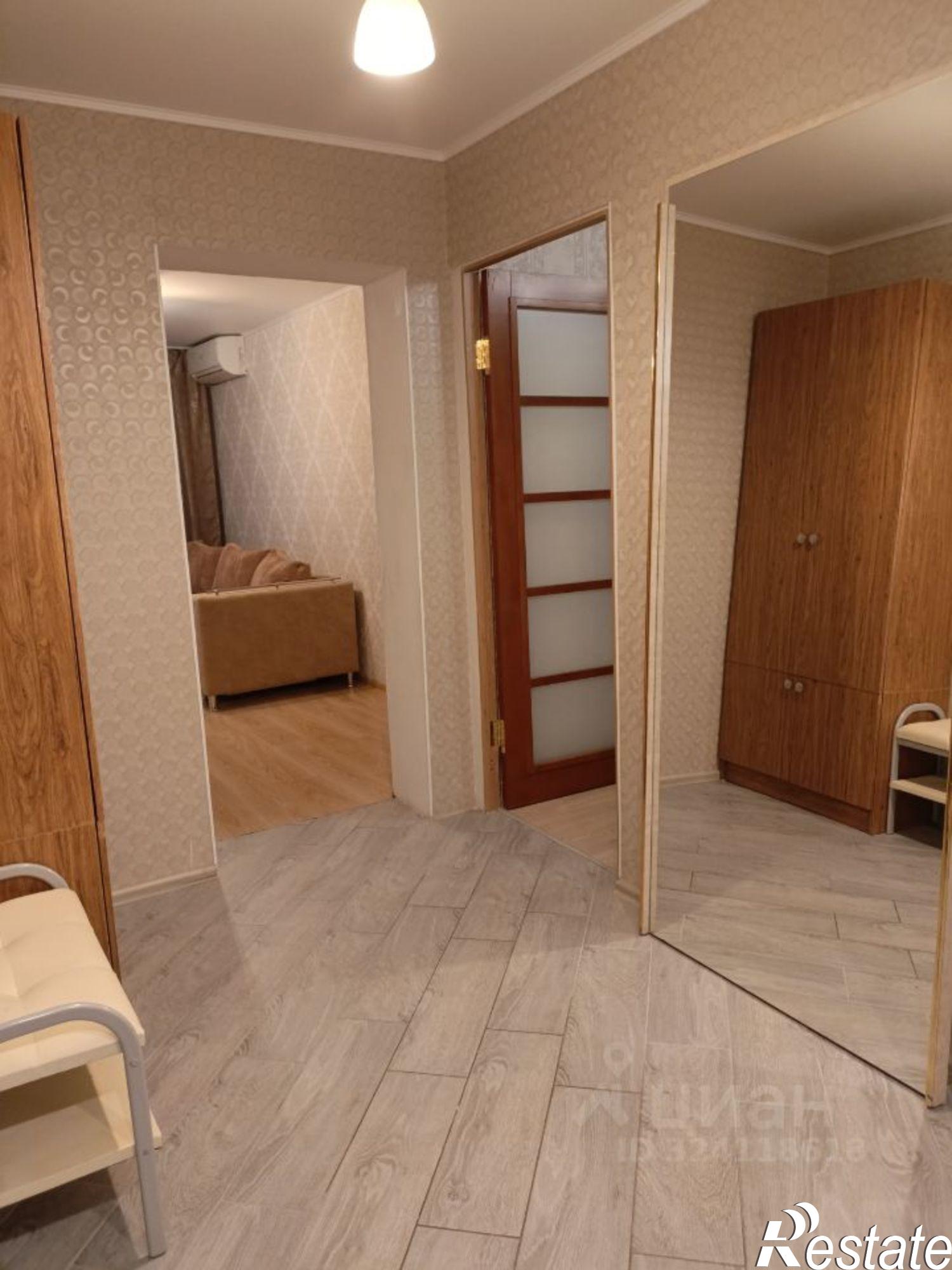 Сдать квартиру за 36 000 рублей на Сормовская улица, 104