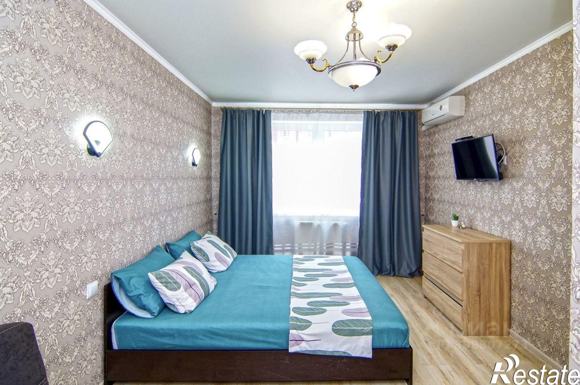 Сдать квартиру за 28 000 рублей на улица Героя Сарабеева, 7