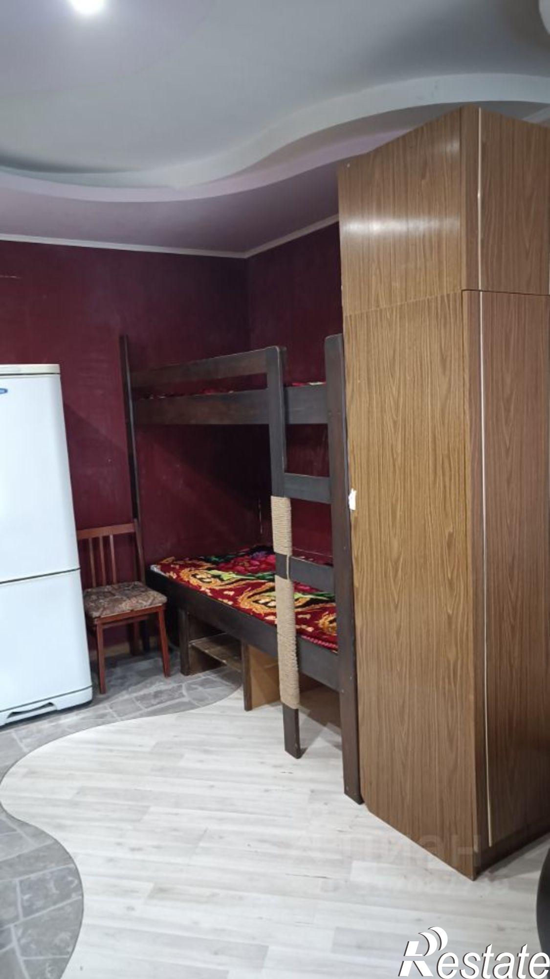 Купить комнату за 2 050 000 рублей на Московская улица, 72