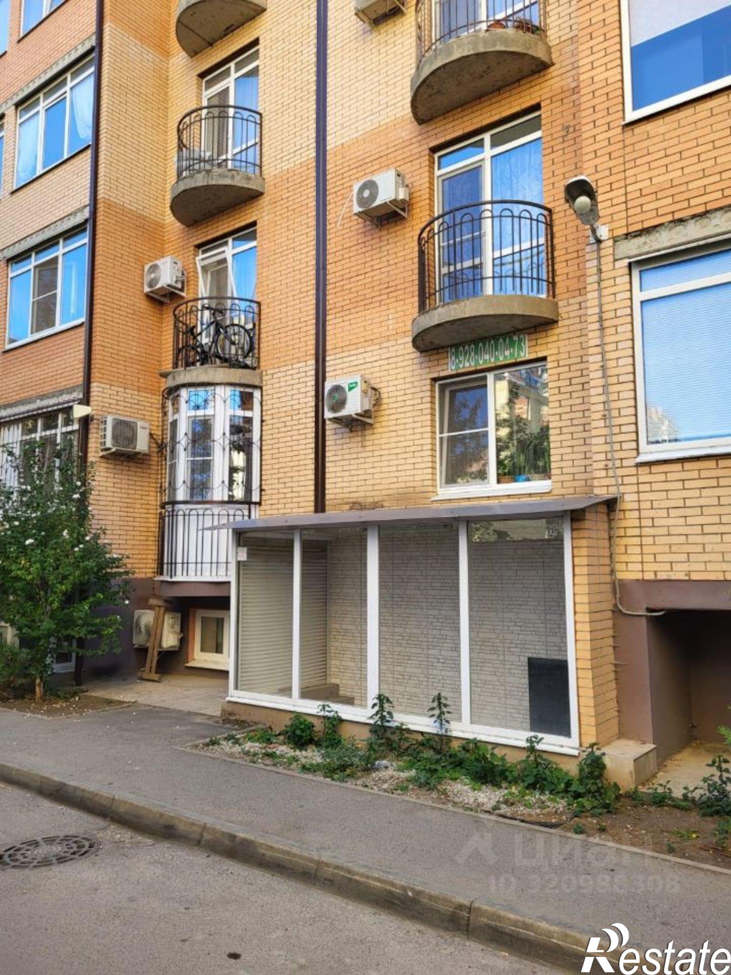 Купить торговое помещение за 5 288 460 рублей на ул им. Есенина, 135