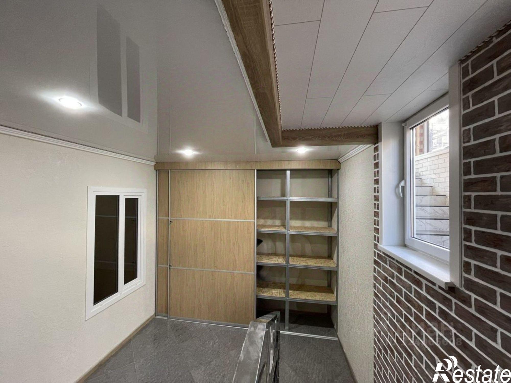 Купить торговое помещение за 10 500 100 рублей на ул Московская, 133 1