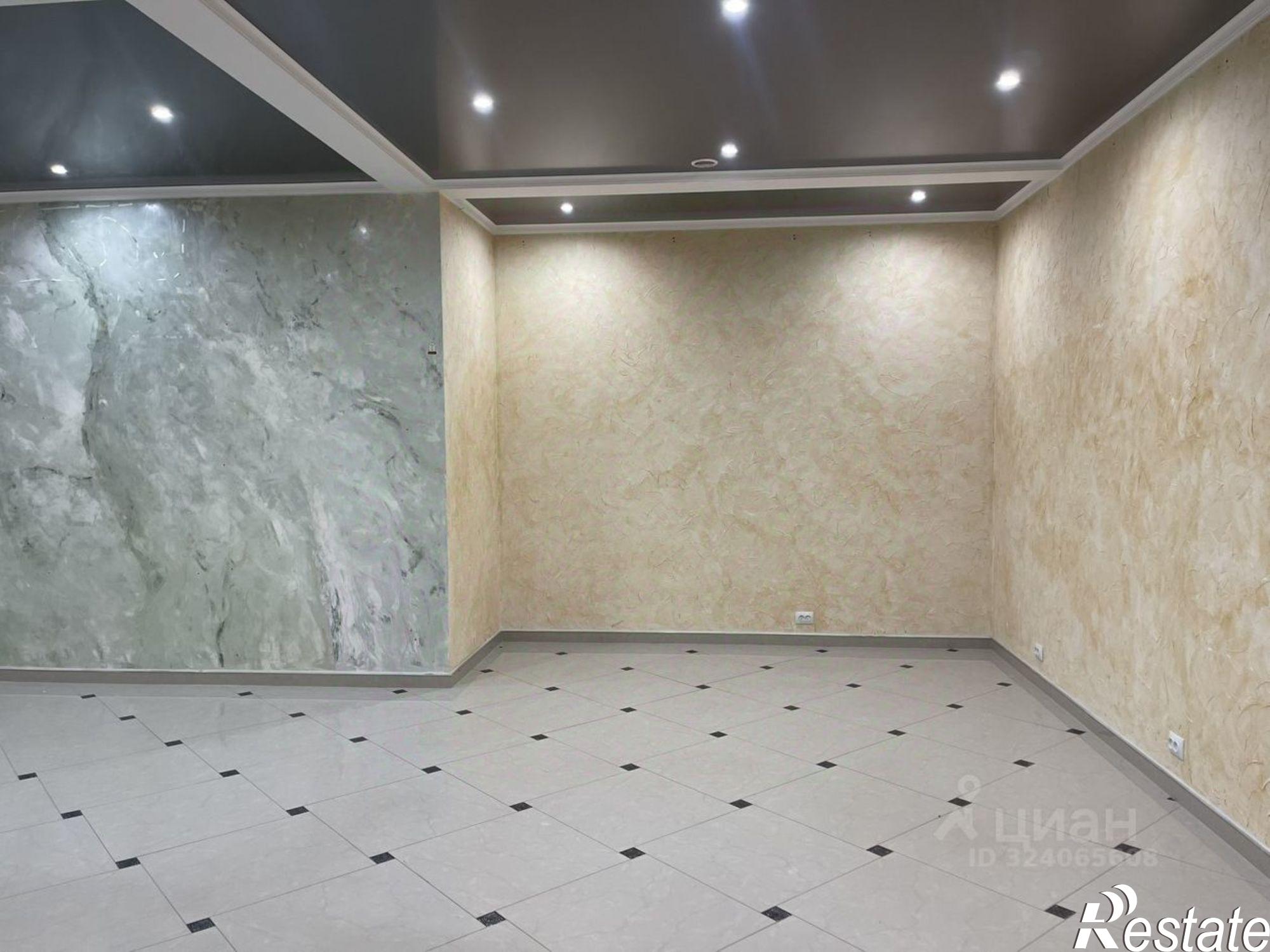 Купить торговое помещение за 10 500 100 рублей на ул Московская, 133 1