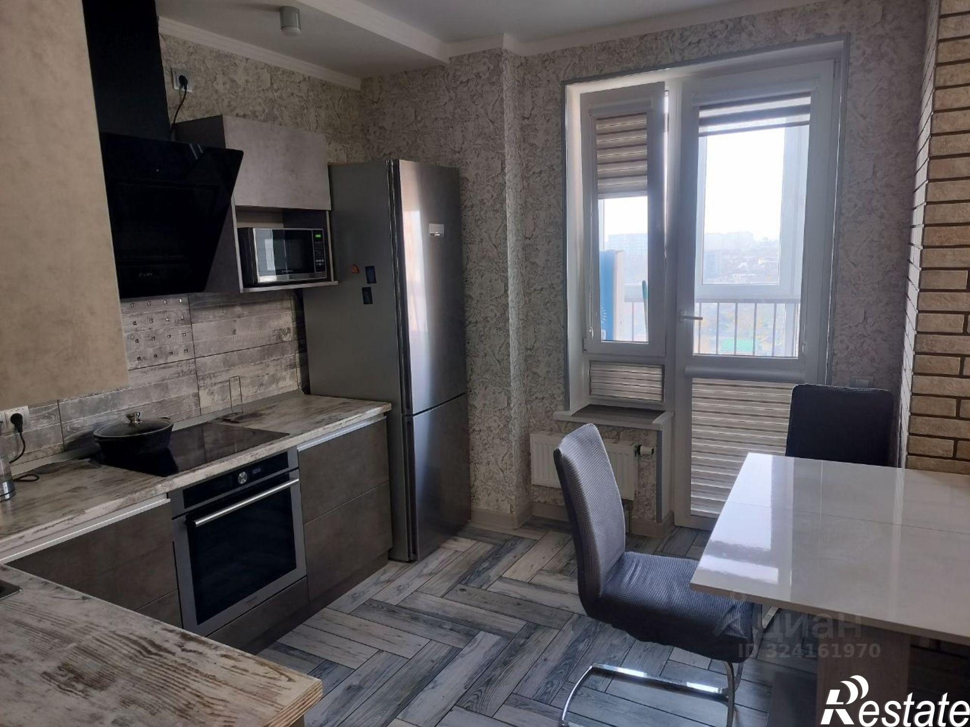 Сдать квартиру за 52 000 рублей на улица Декабристов, 59