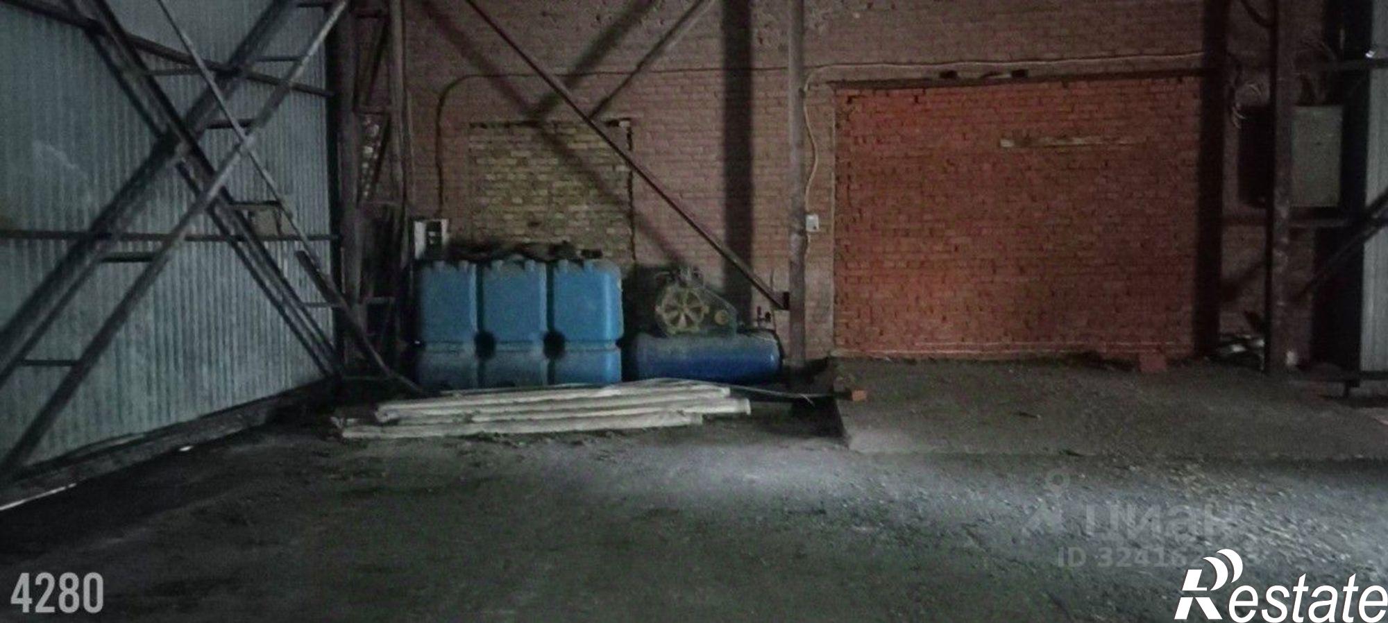 Сдать складское помещение за 291 067 рублей на Российская улица, 257