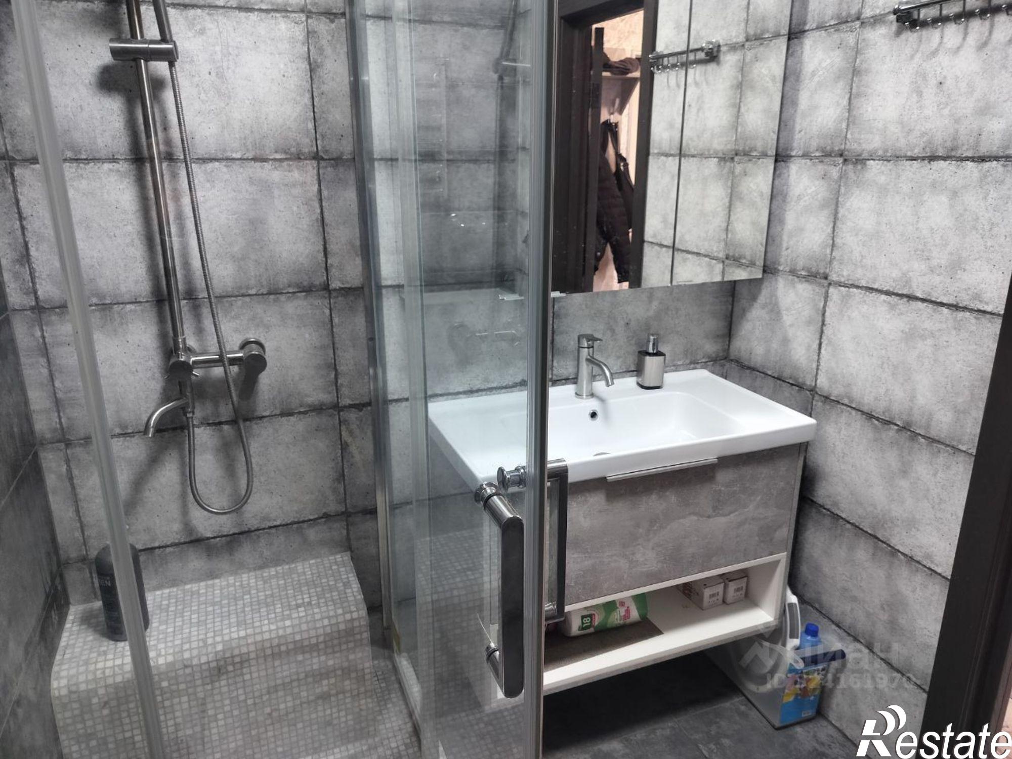 Сдать квартиру за 52 000 рублей на улица Декабристов, 59